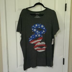Torrid Gray Short Sleeve Tee with Patriotic Design